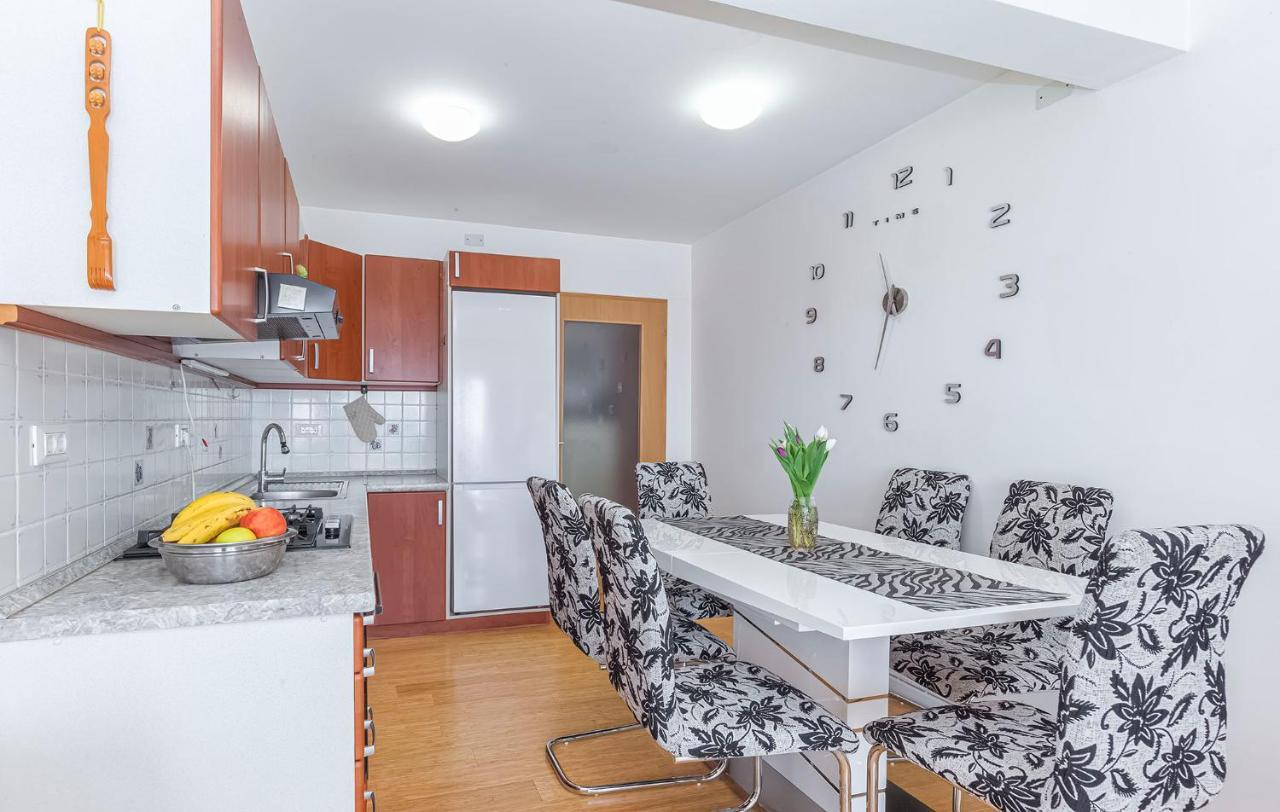Branko B4 Apartment Porec Bagian luar foto